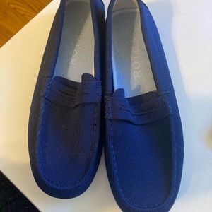 Navy Sapphire Driving Rothy’s